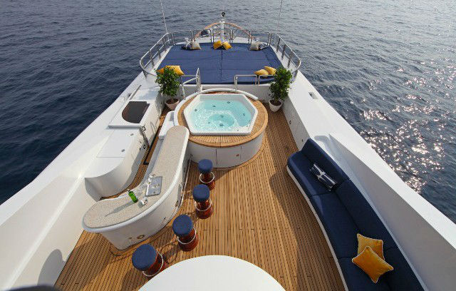 Mega Yachting Benetti 50 Mt