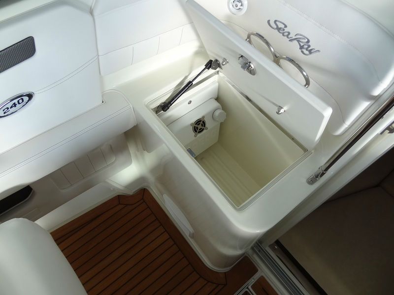 Sea Ray 240 Sunsport Bj 1014