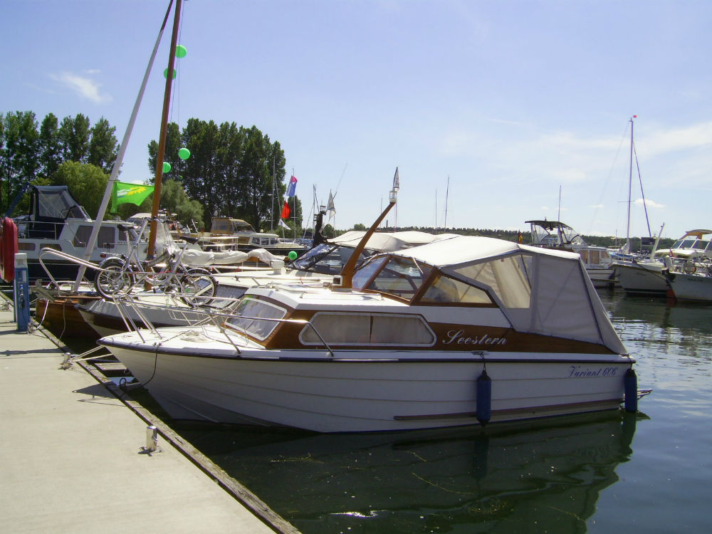 Motorboot VARIANT 606