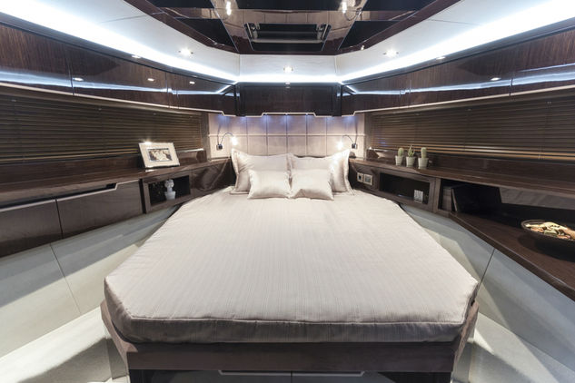 Galeon 445 HTS
