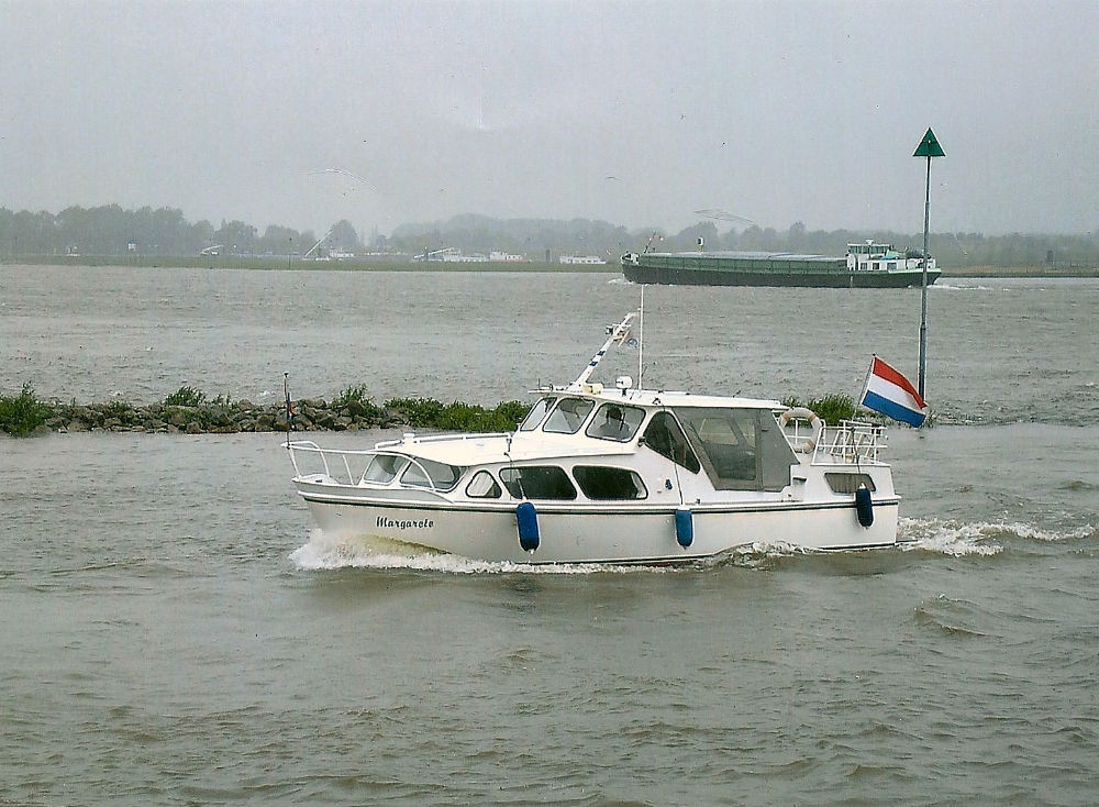 Motorboot Kajütboot