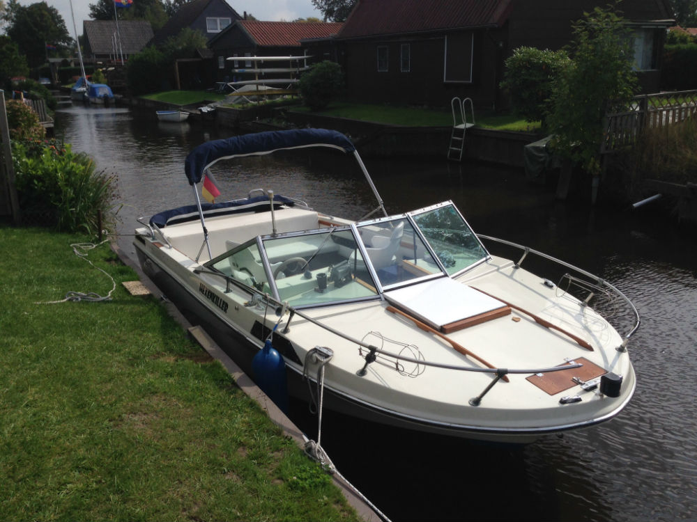 Motorboot Mark Twain Crownline