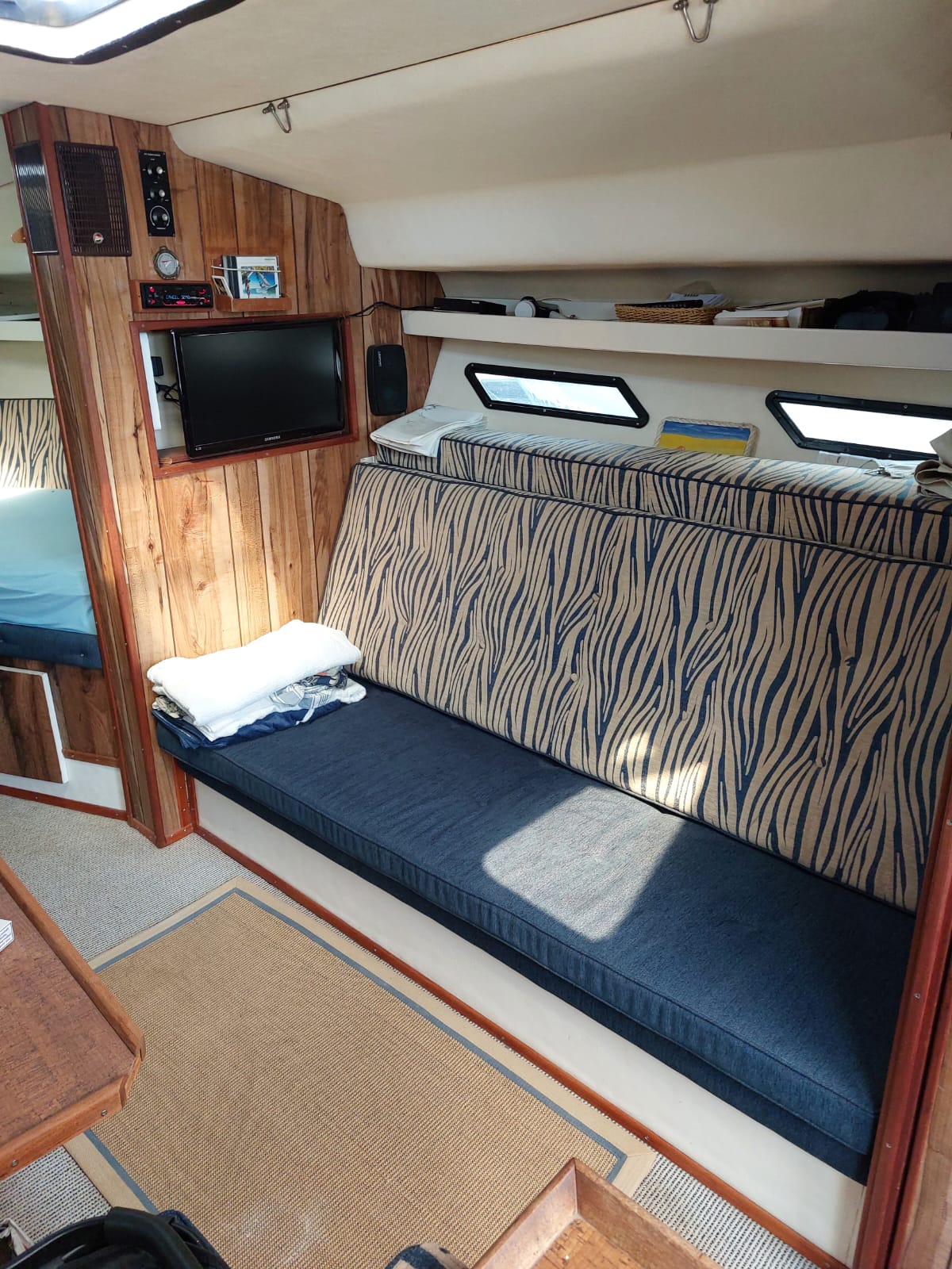 Wellcraft Suncruiser 310