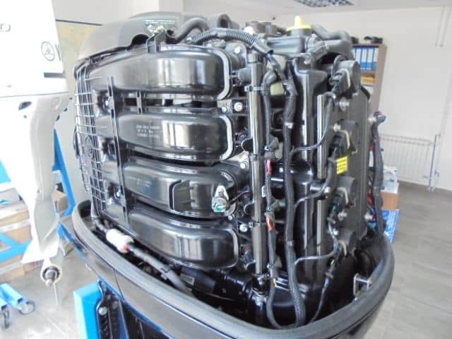Mercury 115 hp 8